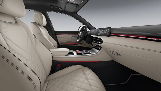 2026년형 GV70 실내 [제네시스 제공]