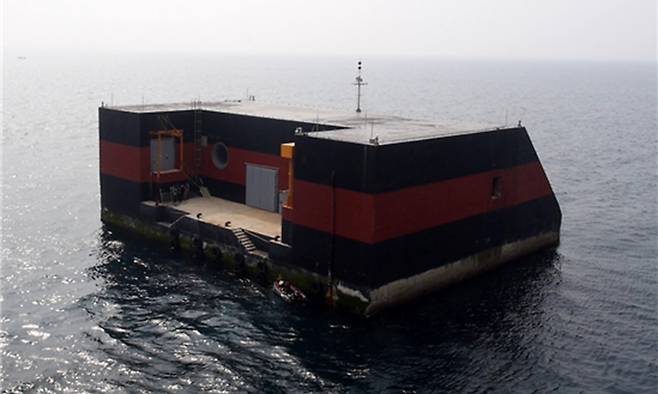 제주시 한경면 앞바다에 있는 용수시험파력발전소. 제주도청 제공