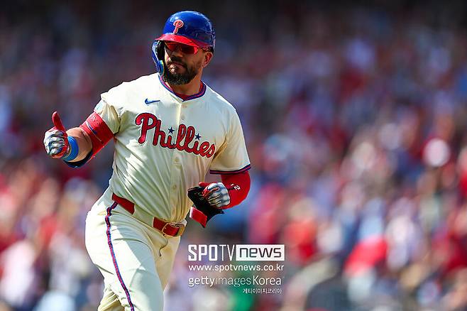 ▲ 개인 통산 두 번째 홈런왕에 오른 슈와버는 최근 4년간 꾸준하게 장타를 터뜨린 대표적인 자원으로 가치가 높다