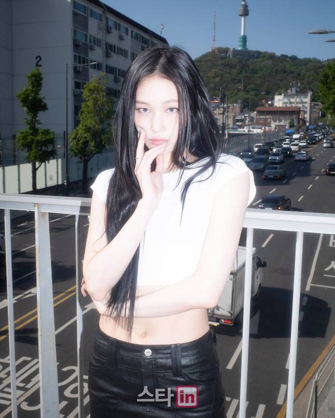 애니(사진=더블랙레이블)