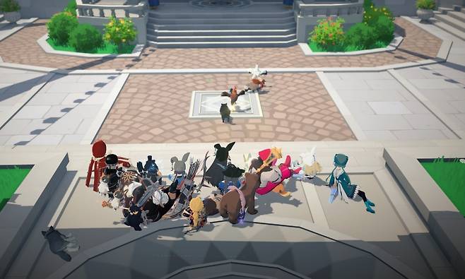 - 팔라딘 업데이트와 함께 추가된 '닭 변신 인형'으로 즐기는 닭싸움 "유일한 스킬 발차기가 쿨타임 3초의 논타겟팅 스킬이라 적절한 위치, 타이밍을 노리려는 심리전이 치열하다"