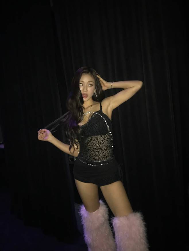 사진 출처=지효 계정