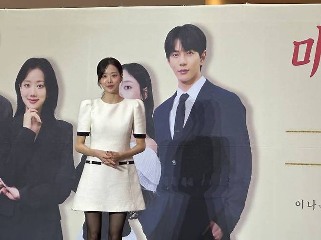 주인공 노마 역의 이나은 배우