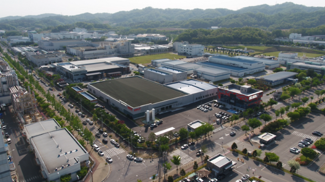 충북 오창의 KSM 공장 전경. [사진 = KSM]