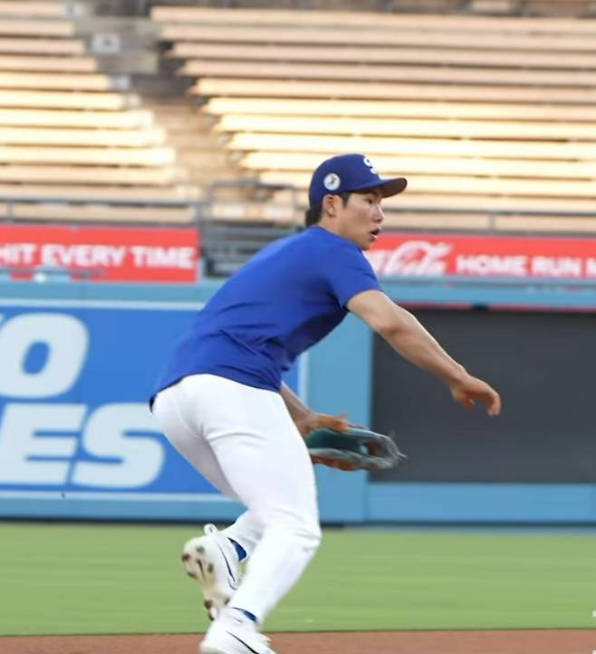 LA다저스 김혜성이 한국인 타자 중 최초로 월드시리즈 우승 반지를 노린다. 사진은 지난 20일 김혜성이 월드시리즈 대비 훈련에 참석한 모습. /사진=LA다저스 인스타그램 캡처