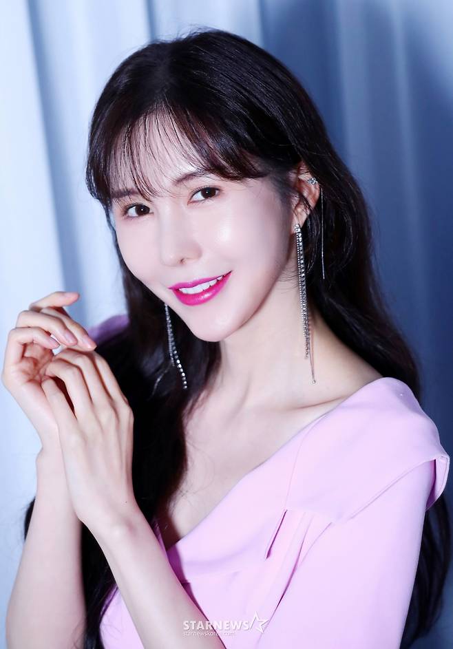 배우 신주아