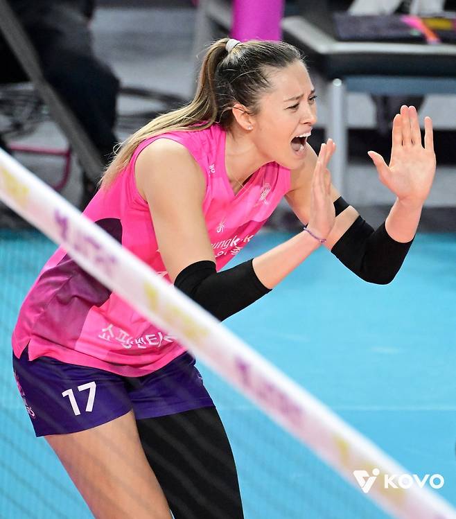 득점 후 기뻐하는 흥국생명의 레베카  [한국배구연맹 제공. 재판매 및 DB 금지]