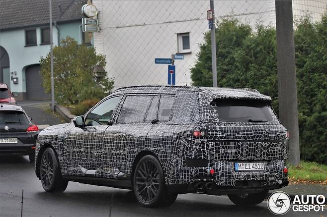 BMW X7 풀체인지 테스트카 (출처=Autogespot)