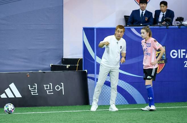 ‘골때리는 그녀들’(골때녀)