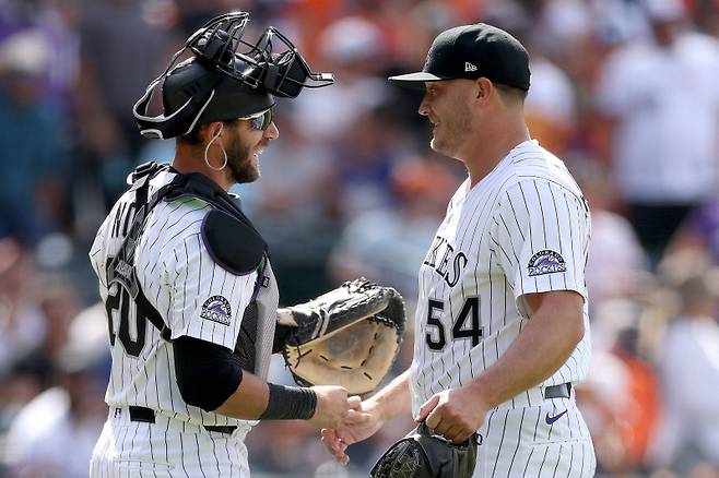 <yonhap photo-2298="">애틀랜타에서 새 출발을 선택한 포수 오스틴 놀라. [AFP=연합뉴스]</yonhap>
