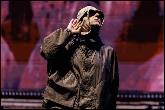 Oasis' Liam Gallagher performs during its ″Oasis Live '25″ world tour at Goyang Stadium in Gyeonggi on Oct. 21. [LIVE NATION KOREA]