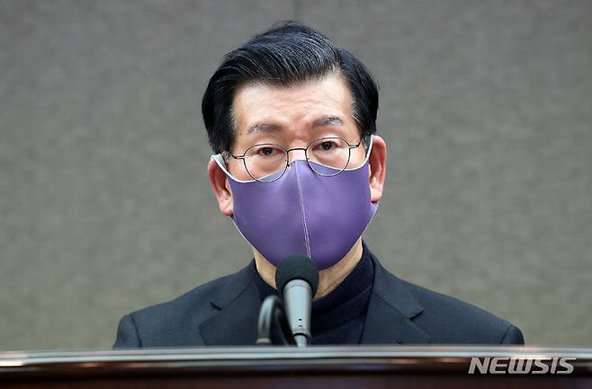 [서울=뉴시스] 이재명 대통령(당시 더불어민주당 대표)의 '조폭 연루설'을 제기한 장영하 변호사가 2심에서 1심과 달리 징역형 집행유예를 선고받았다. 사진은 장영하 변호사. 2022.04.07.