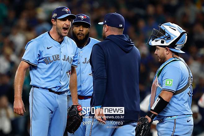 ▲ 베테랑인 슈어저는 메이저리그 지도자 경험이 없는 비텔로 감독의 팀 장악력에 큰 도움을 줄 수 있다