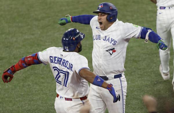 ▲ 시애틀 매리너스와의 아메리칸리그 챔피언십시리즈 7차전에서 결승 홈런을 때린 토론토 블루제이스 조지 스프링어. ⓒ연합뉴스/AP
