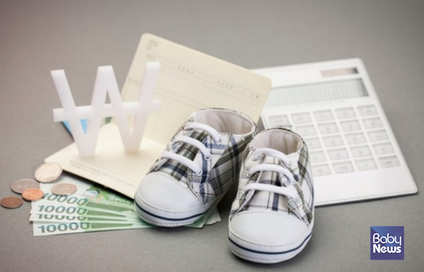 육아휴직급여와 육아기 근로시간 단축급여 등 모성보호제도 이용은 소득대체율이 낮을수록 수급 기간이 짧아지는 양상을 보였다. 특히 소득대체율이 약 80% 이상일 경우에는 육아휴직을 사용하려는 의향이 높았지만, 그 이하일 경우에는 이용을 자제하는 경향이 두드러졌다. ⓒ베이비뉴스