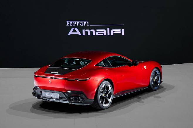페라리가 23일 국내 공식 출시한 페라리 아말피 (사진=페라리코리아)