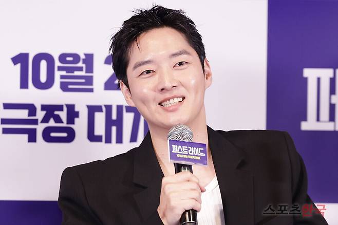 영화 '퍼스트 라이드' 언론시사회에 참석한 배우 강영석. 25.10.22 ⓒ이혜영 기자 lhy@hankooki.com