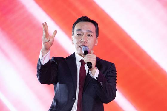 김민수 국민의힘 신임 최고위원이 8월 22일 오후 충북 청주시 오스코에서 열린 제6차 전당대회에서 수락 연설을 하고 있다. 뉴스1