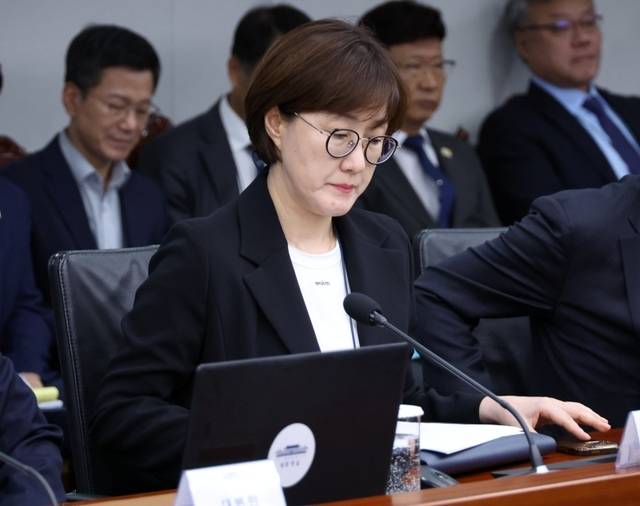 김현지 제1부속실장이 13일 용산 대통령실에서 열린 수석보좌관회의에 참석해 있다. 연합뉴스