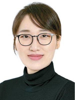 이희주 소설가