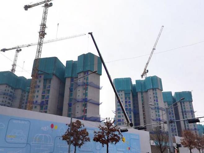 서울 강남구 삼성동 래미안 트리니원 공사 현장  [네이버지도 거리뷰 캡쳐]