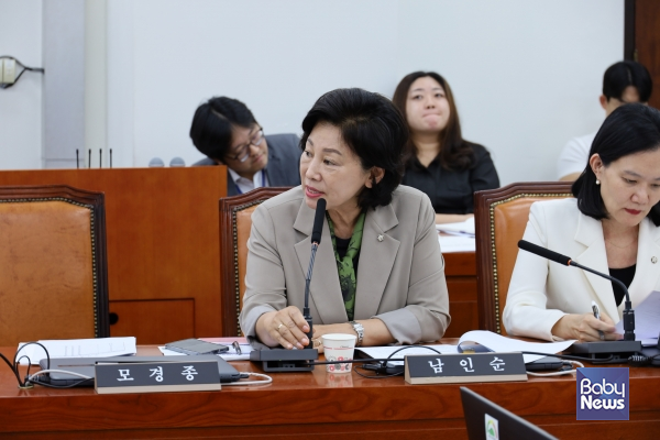 국회 보건복지위원회 소속 남인순 더불어민주당(서울송파구병)&nbsp;국회의원. ⓒ남인순 의원실