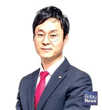 재테크 분야 칼럼니스트로 활동하는 오중환. ⓒ오중환