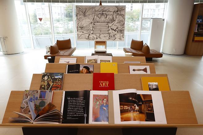 Interior of Gyeonggi Library (Gyeonggi Province)