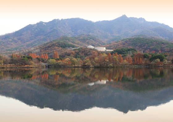 Mount Cheonggye [GETTY IMAGES BANK]
