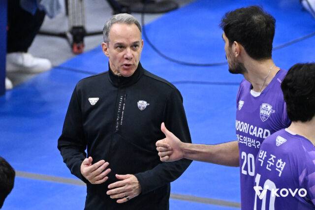 우리카드 마우리시오 파에스 감독./KOVO