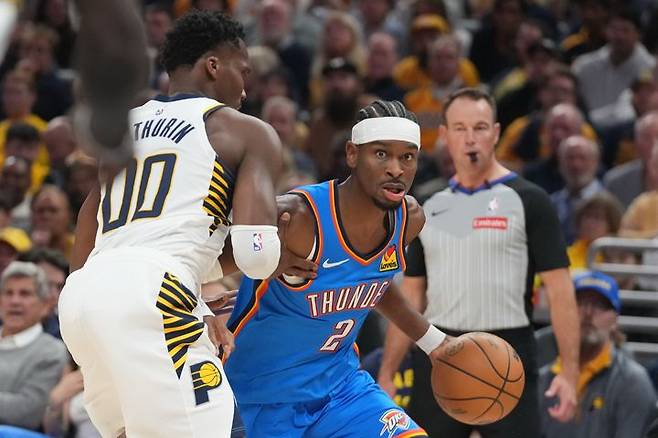 [인디애나폴리스=AP/뉴시스] 미국프로농구(NBA) 오클라호마시티 선더의 샤이 길저스알렉산더. 2025.10.23.