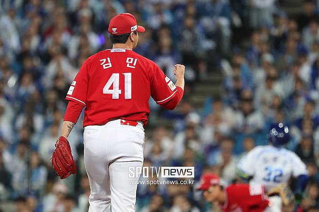 ▲ 이로운 조병현의 선발 전향 시도는 당장은 없을 예정이지만, 김민은 가능성을 열어두고 있다 ⓒ곽혜미 기자