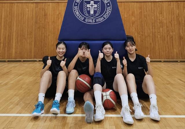 숭의여고 농구부 선수들. /사진=고아라 코치 제공