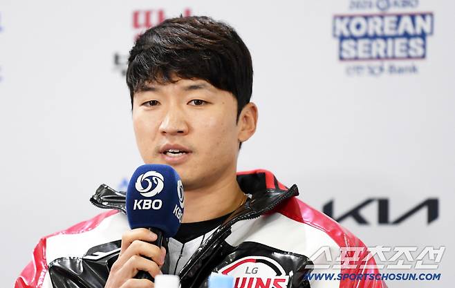 2025 KBO리그 한국시리즈 미디어데이가 25일 잠실구장에서 열렸다. LG 박해민이 취재진 질문에 답하고 있다. 잠실=박재만 기자 pjm@sportschosun.com/2025.10.25/