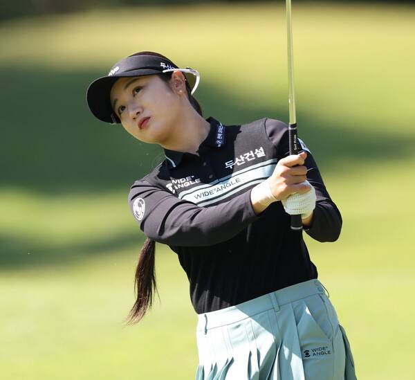 한국여자프로골프(KLPGA) 투어 2025년 신설 대회 광남일보·해피니스 오픈에 출전한 박혜준 프로가 1라운드에서 경기하는 모습이다. 사진제공=KLPGA (사진을 무단으로 사용하지 마십시오.)