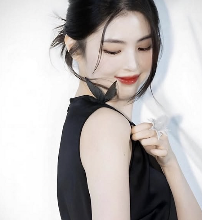 사진=한소희 SNS