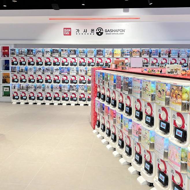 Gacha machines at Bandai Namco Korea’s store in I’Park Mall, Yongsan-gu, Seoul (Bandai Namco Korea)