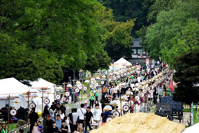 많은 사람들이 찾은 서산해미읍성축제. 서산시