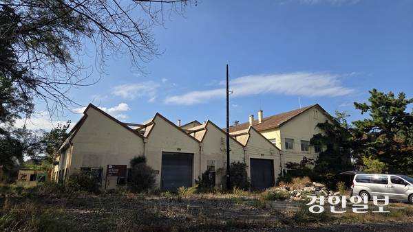 부평 캠프 마켓 D구역 내 ‘1530’ 건물. 2025.10.22 /김희연기자 khy@kyeongin.com