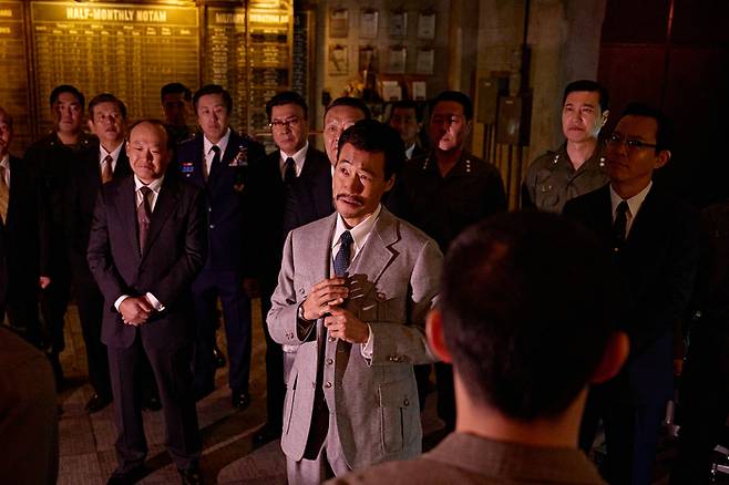 지난 17일 공개된 넷플릭스 오리지널 영화 ‘굿뉴스’ 스틸컷. [넷플릭스]