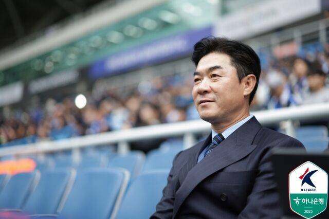 윤정환 감독./한국프로축구연맹
