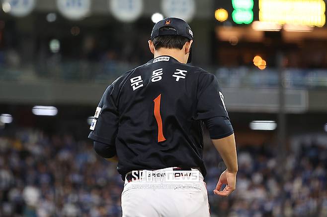 ▲ 한국시리즈 1차전 선발, 등번호 1번 문동주 ⓒ곽혜미 기자