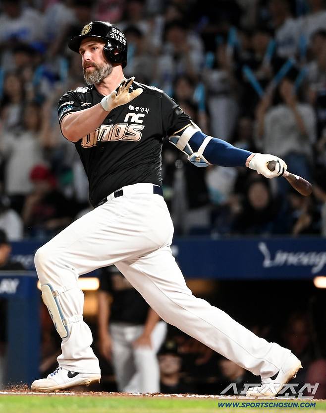 18일 창원NC파크에서 열린 삼성과 NC의 경기, NC 데이비슨이 타격을 하고 있다. 창원=허상욱 기자wook@sportschosun.com/2025.09.18/