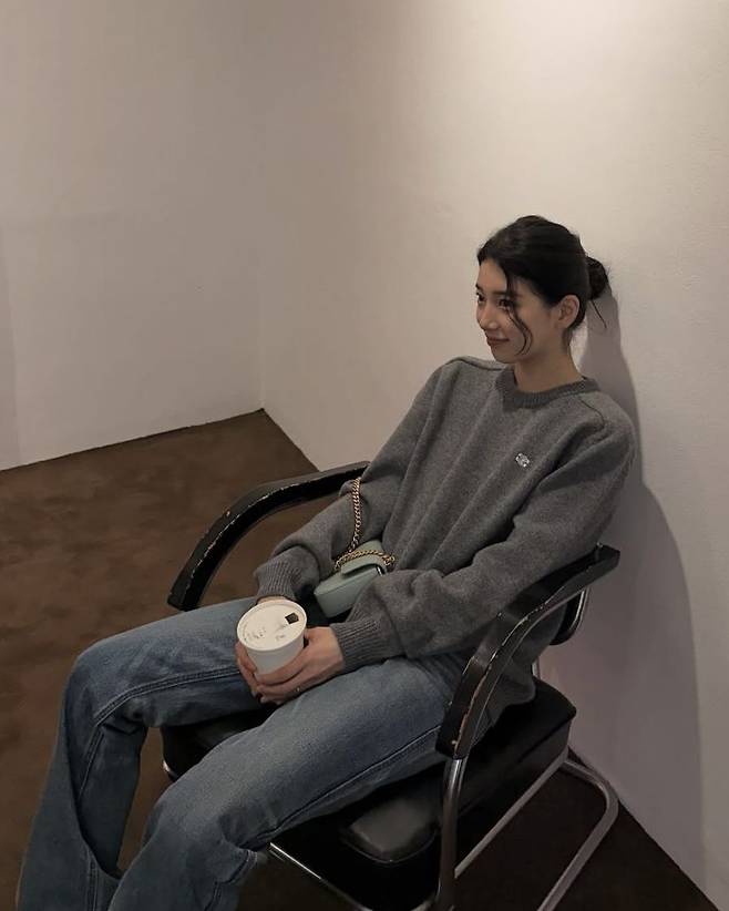 인스타그램 @skuukzky