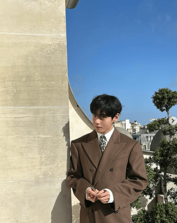 사진=방탄소년단 뷔 SNS