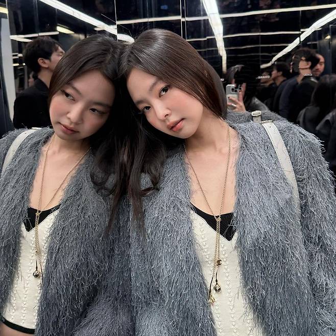 @jennierubyjane