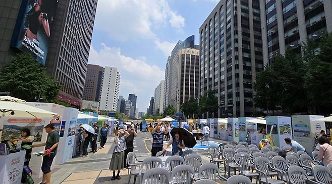 청계광장에서 펼쳐진 '두근두근 K-바캉스'.