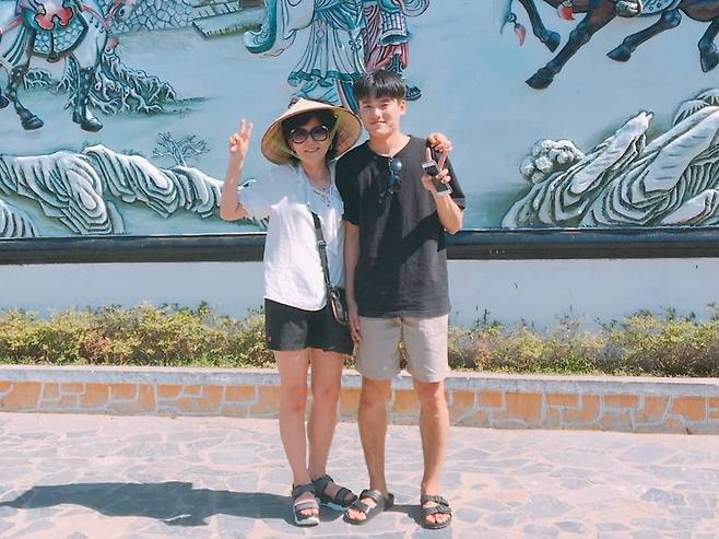 “2018년에 남훈이 누나 결혼 앞두고 다낭으로 가족여행 가서 찍은 거예요”. 박영수씨 제공