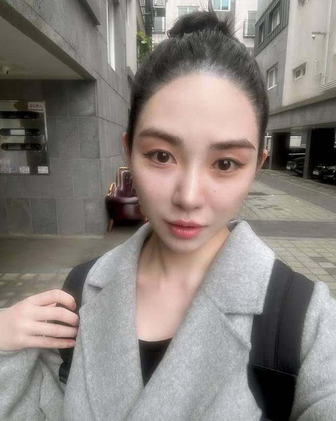 [서울=뉴시스] 권민아. (사진=권민아 인스타그램 캡처) 2025.10.28. photo@newsis.com *재판매 및 DB 금지