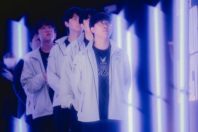 라이엇게임즈 플리커.